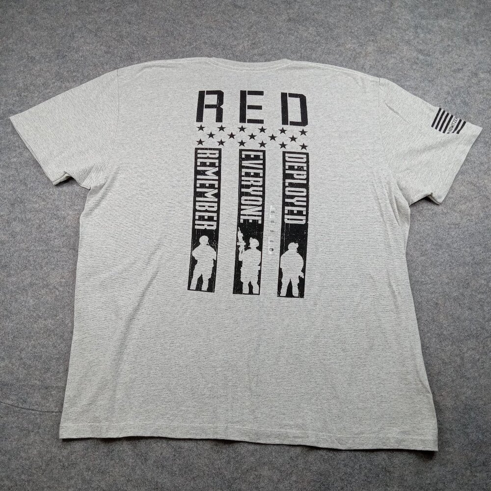 Howitzer Shirt Mens 2XL Gray‎ RED Remember Everyone Deployed USA Flag Graphic